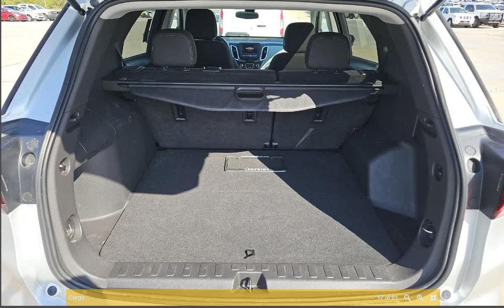 used 2022 Chevrolet Equinox car, priced at $20,611