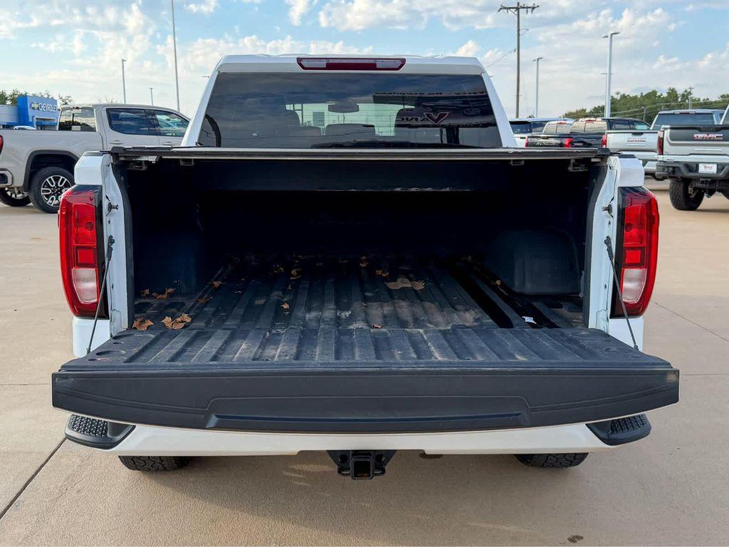 used 2023 GMC Sierra 1500 car, priced at $33,798