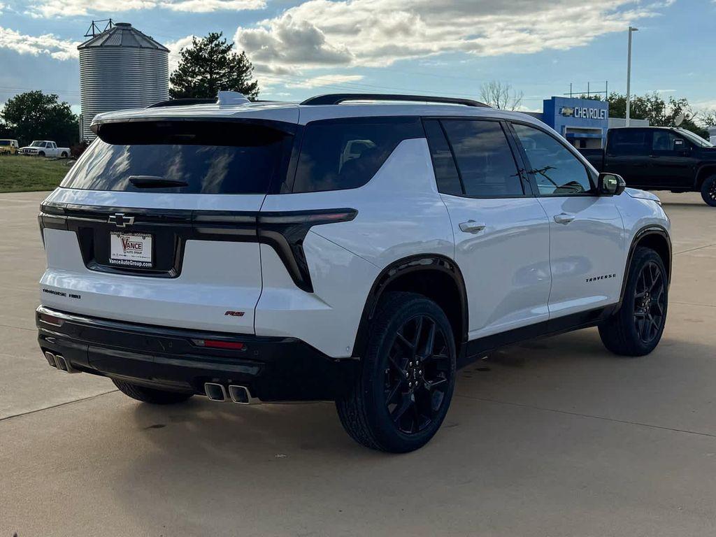 new 2026 Chevrolet Traverse car, priced at $60,330