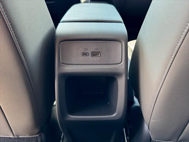 new 2025 Chevrolet Trax car, priced at $27,585