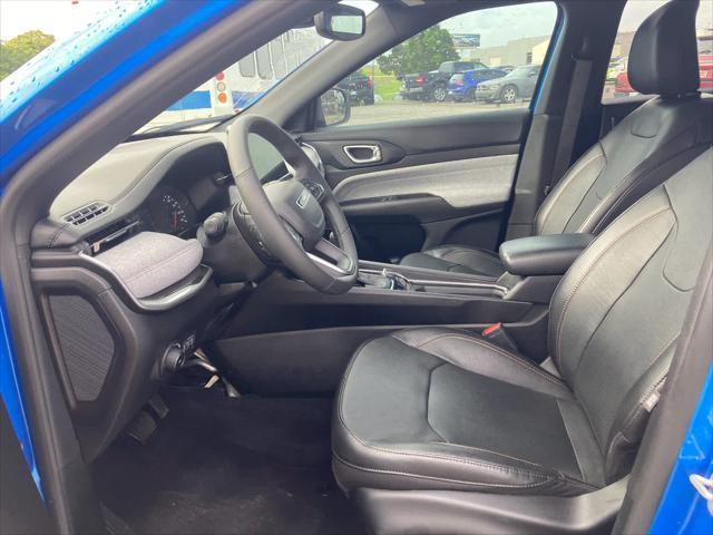 used 2023 Jeep Compass car, priced at $27,899