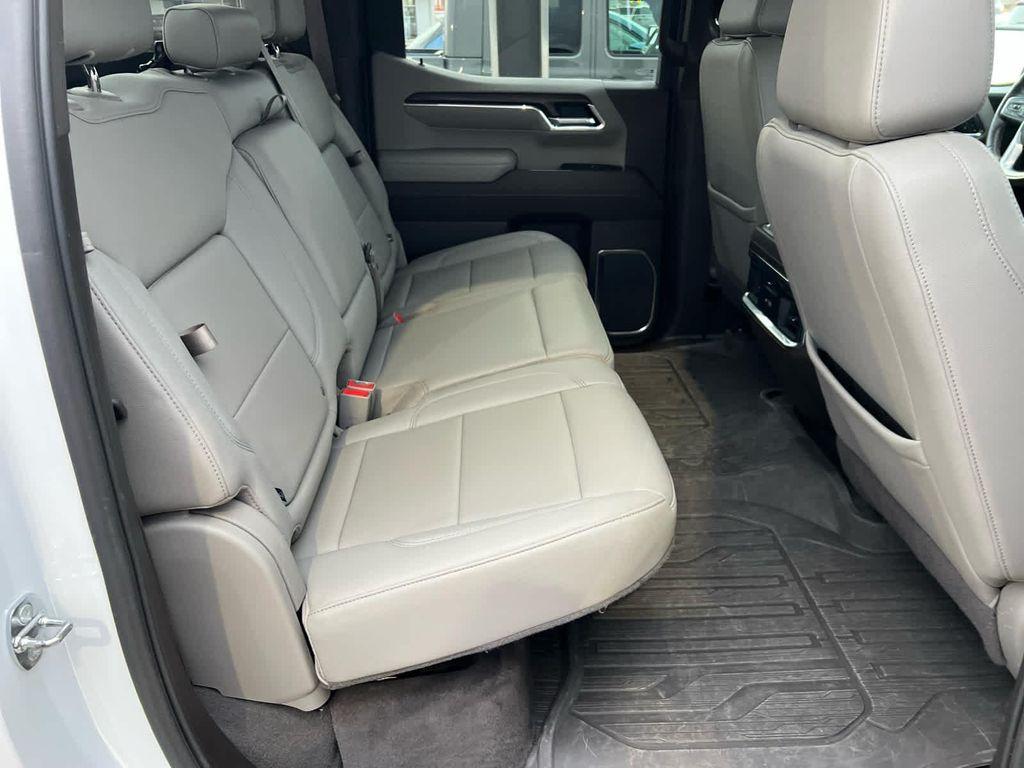 used 2022 GMC Sierra 1500 car, priced at $43,997