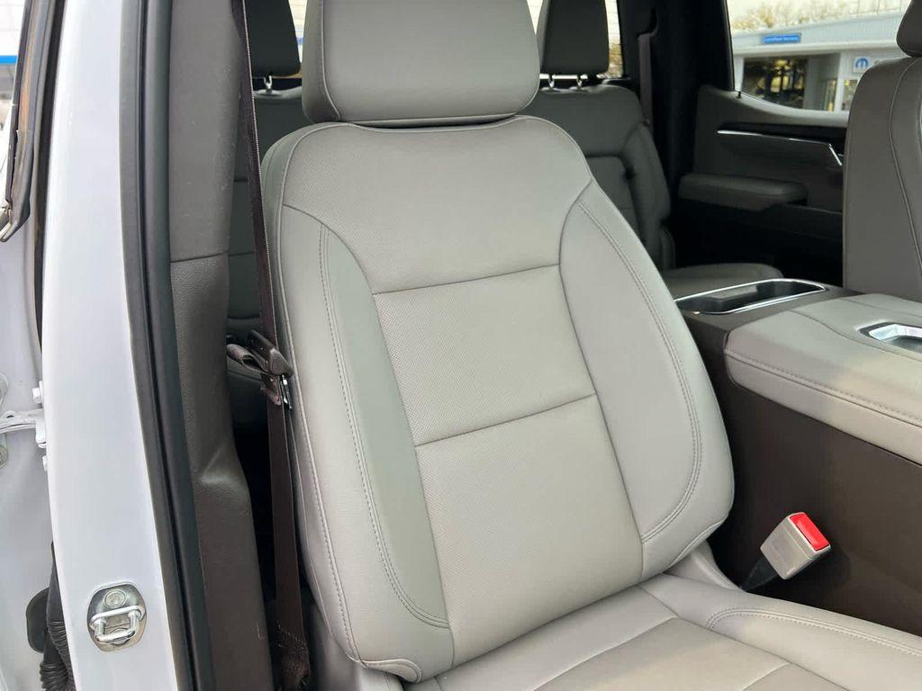 used 2022 GMC Sierra 1500 car, priced at $43,997