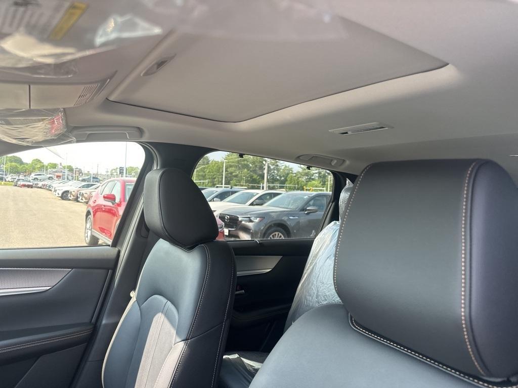 new 2025 Mazda CX-90 car, priced at $41,911