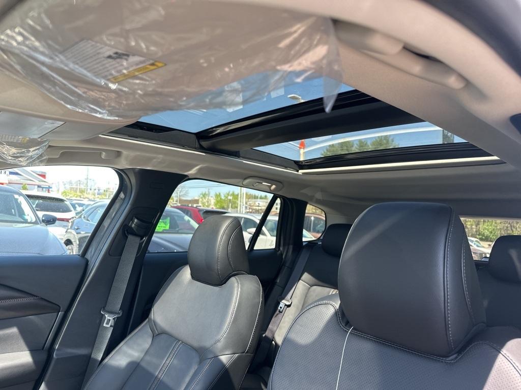 new 2025 Mazda CX-50 Hybrid car, priced at $37,934