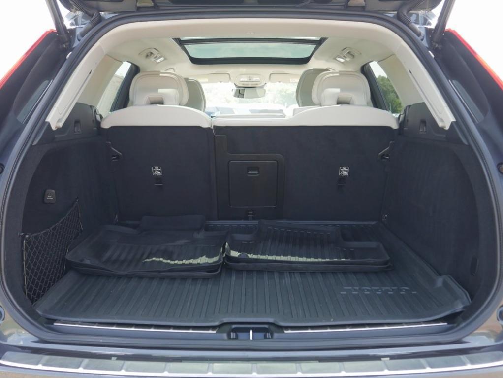 used 2022 Volvo XC60 car, priced at $28,440