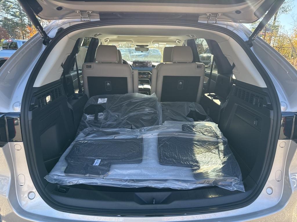 new 2025 Mazda CX-90 PHEV car, priced at $50,566