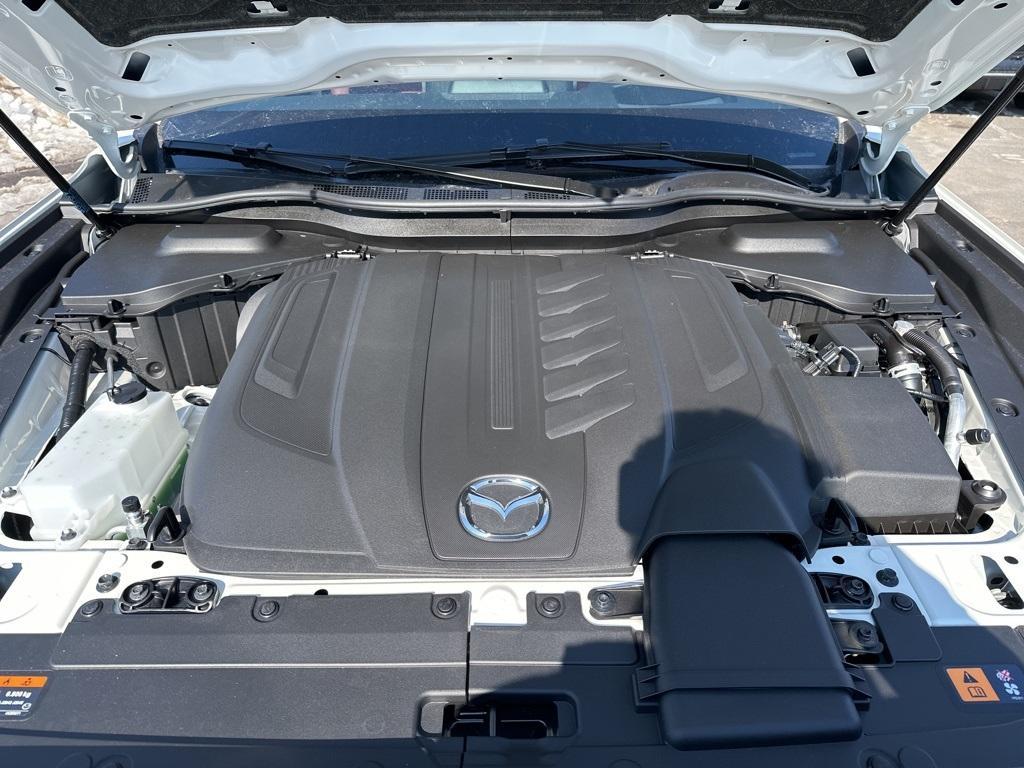 new 2025 Mazda CX-70 car