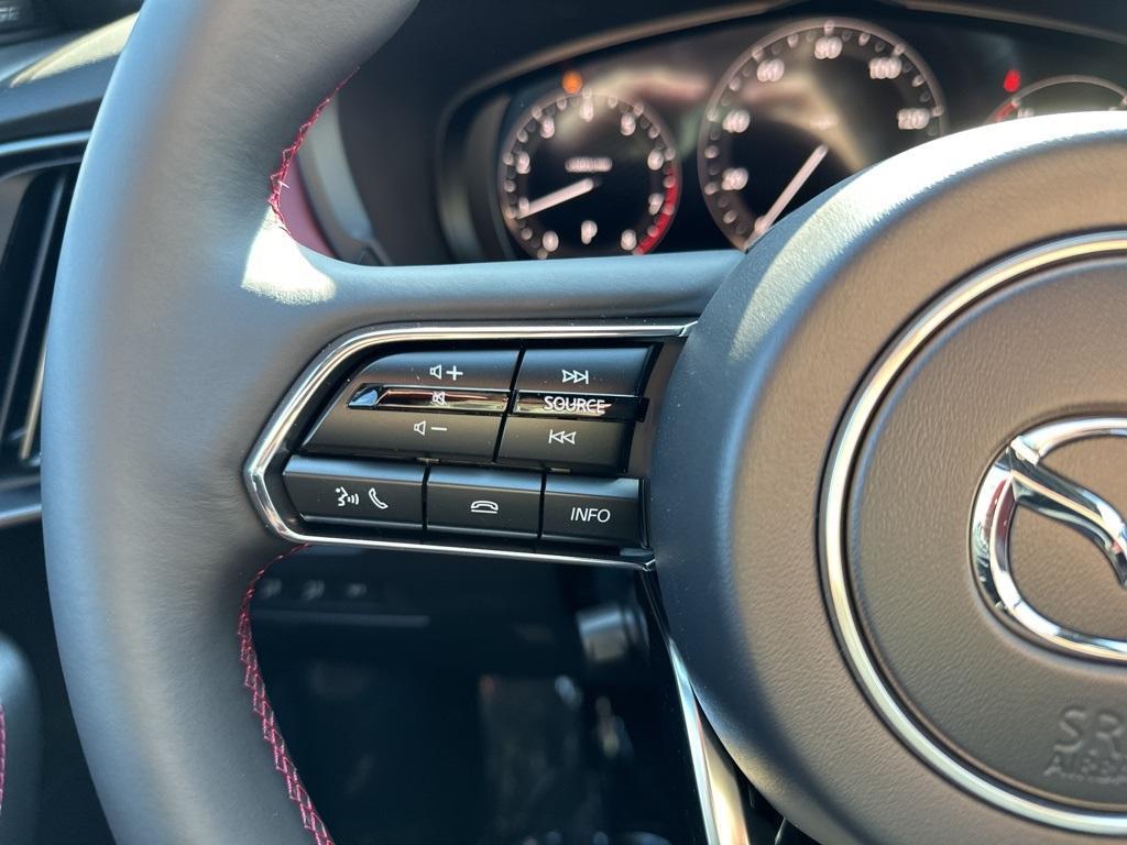 new 2025 Mazda CX-70 car