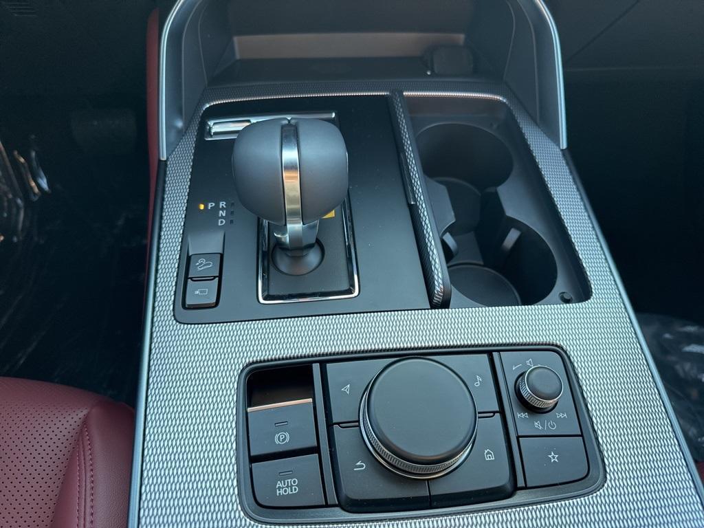 new 2025 Mazda CX-70 car
