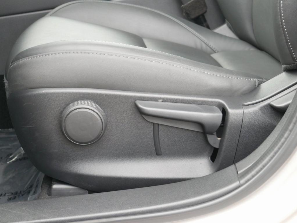 used 2024 Mazda CX-30 car, priced at $21,500