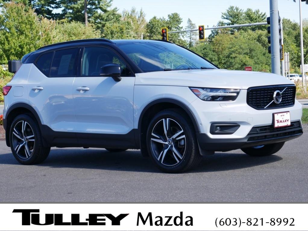 used 2022 Volvo XC40 car, priced at $29,870