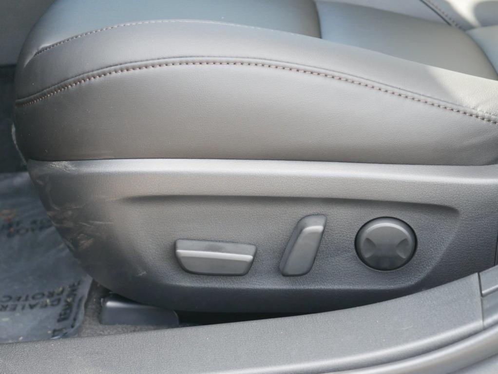 used 2025 Mazda Mazda3 car, priced at $25,934