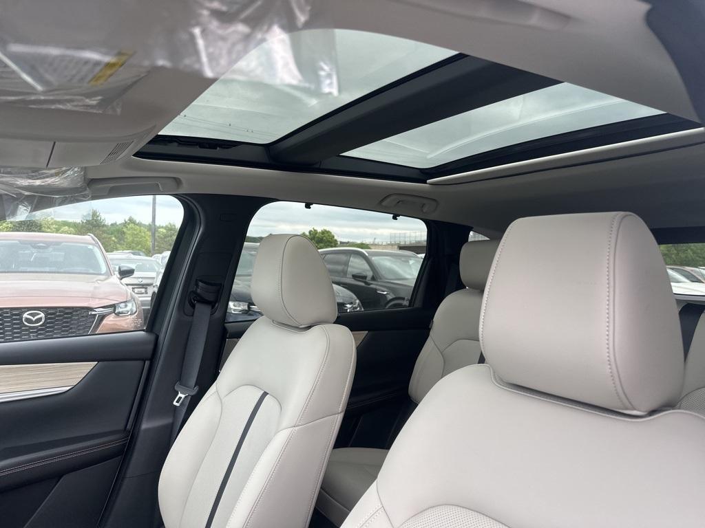 new 2025 Mazda CX-70 PHEV car, priced at $56,099