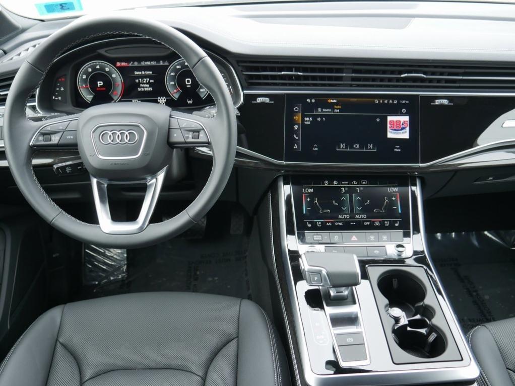 used 2025 Audi Q7 car, priced at $58,400