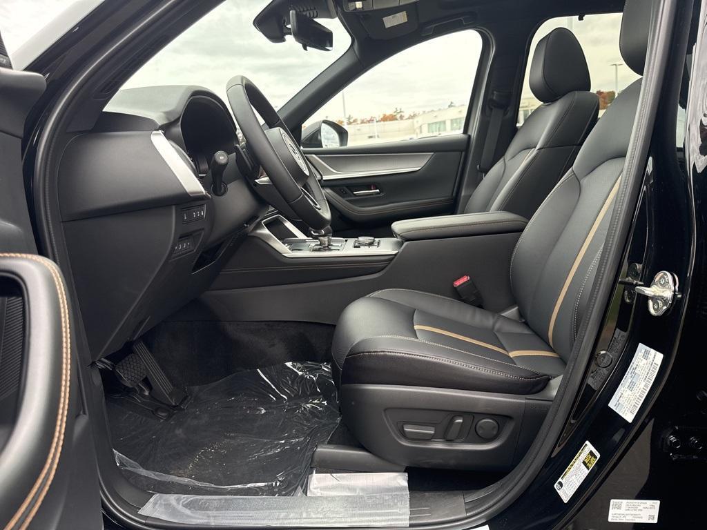 new 2025 Mazda CX-90 PHEV car, priced at $58,911