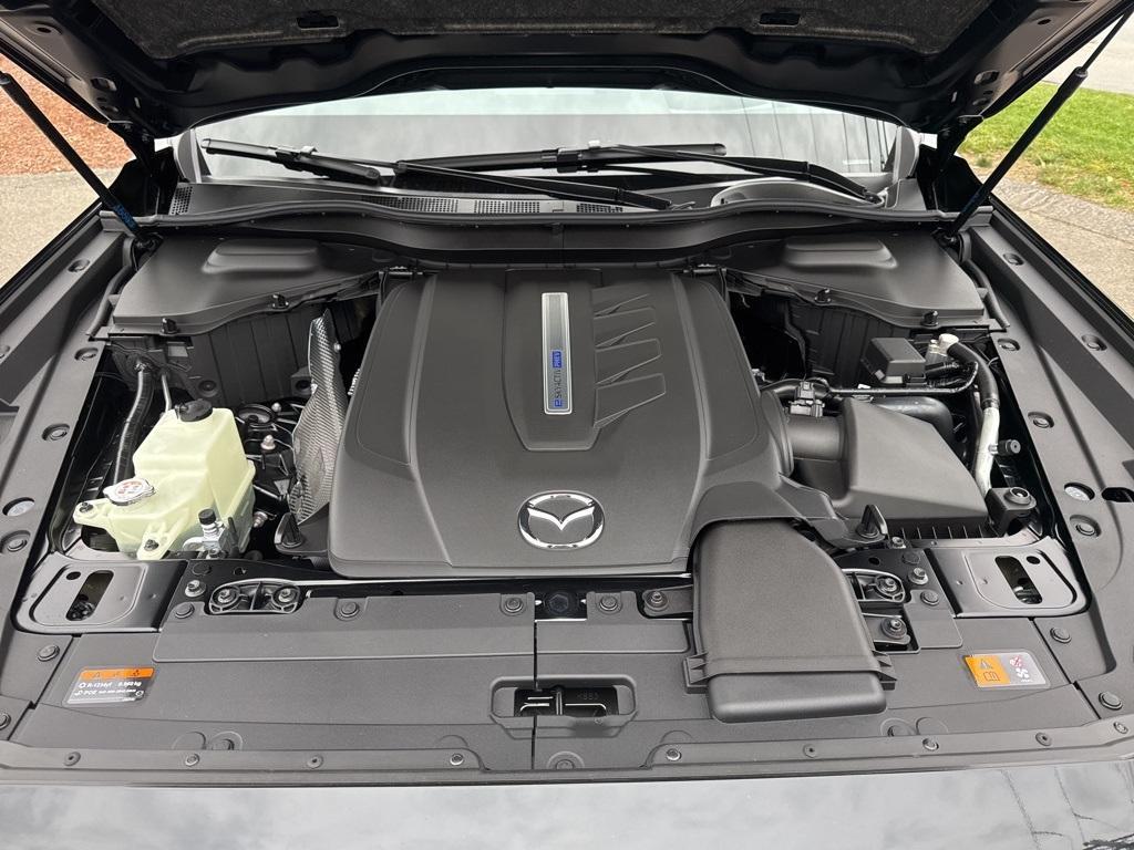 new 2025 Mazda CX-90 PHEV car, priced at $58,911