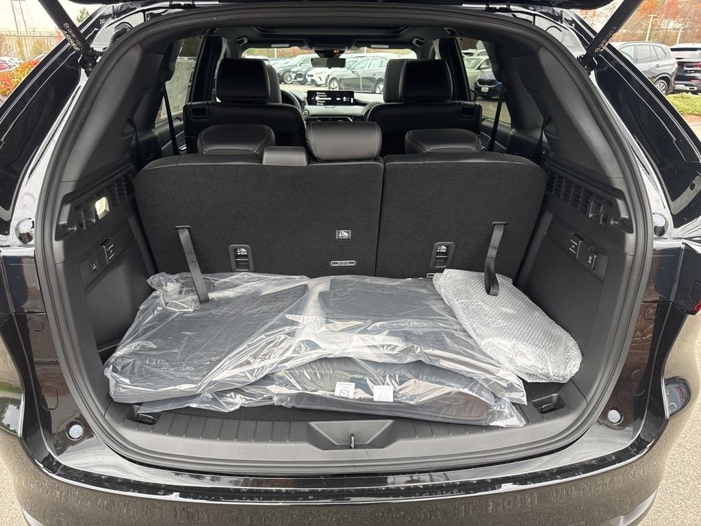 new 2025 Mazda CX-90 PHEV car, priced at $58,911