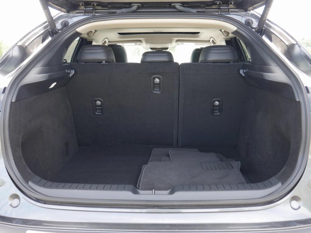 used 2023 Mazda CX-30 car, priced at $27,200