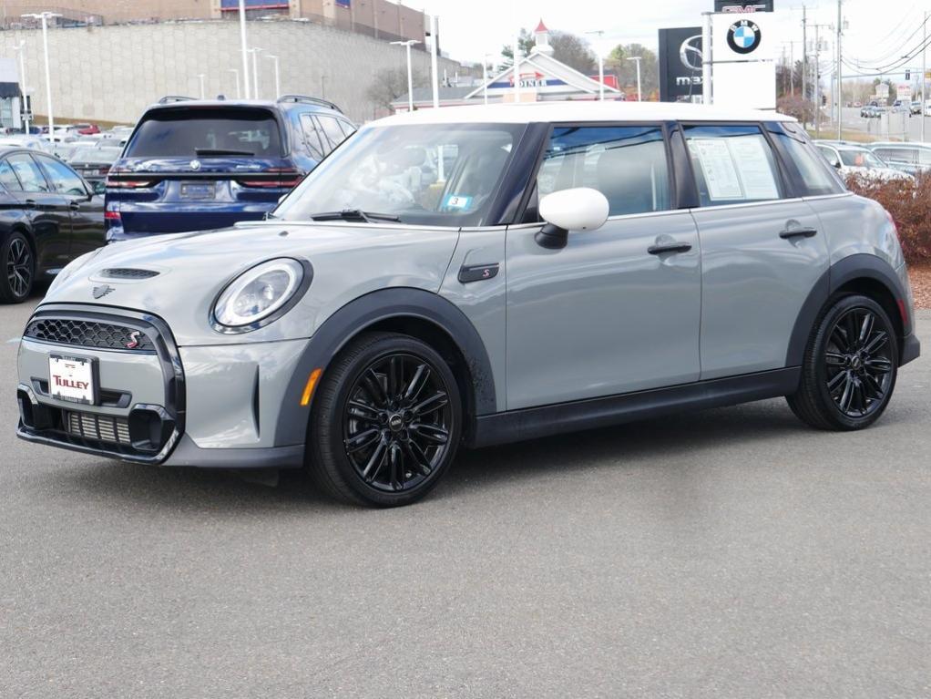 used 2022 MINI Hardtop car, priced at $24,200