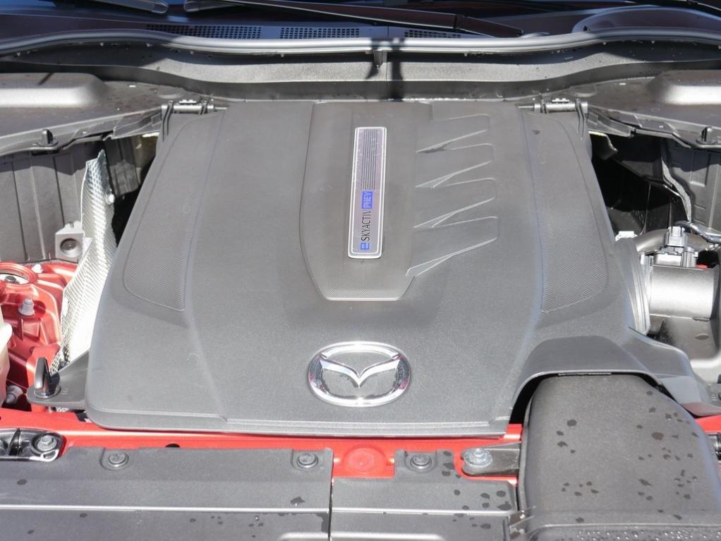 used 2025 Mazda CX-70 car, priced at $46,000
