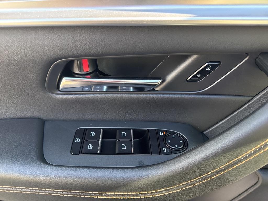 new 2025 Mazda CX-90 PHEV car, priced at $51,302