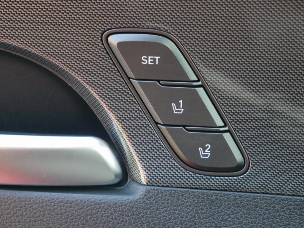 used 2022 Hyundai Santa Fe car, priced at $26,000