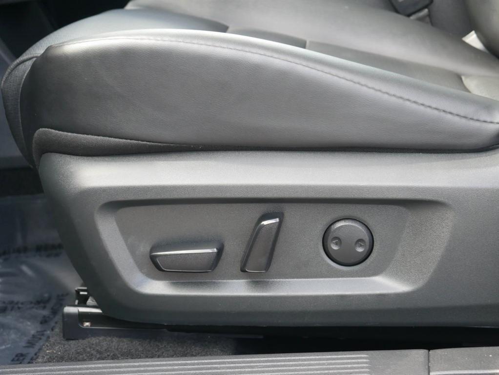 used 2021 Nissan Rogue car, priced at $23,100