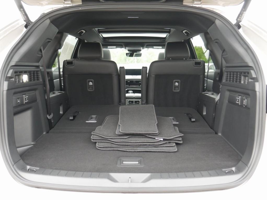 used 2024 Mazda CX-90 PHEV car, priced at $48,300