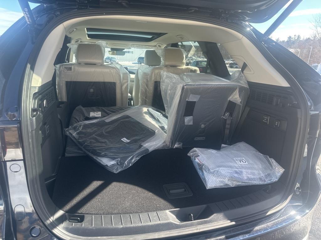 new 2025 Mazda CX-90 PHEV car, priced at $58,196