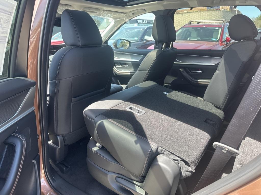 new 2025 Mazda CX-70 PHEV car, priced at $55,011