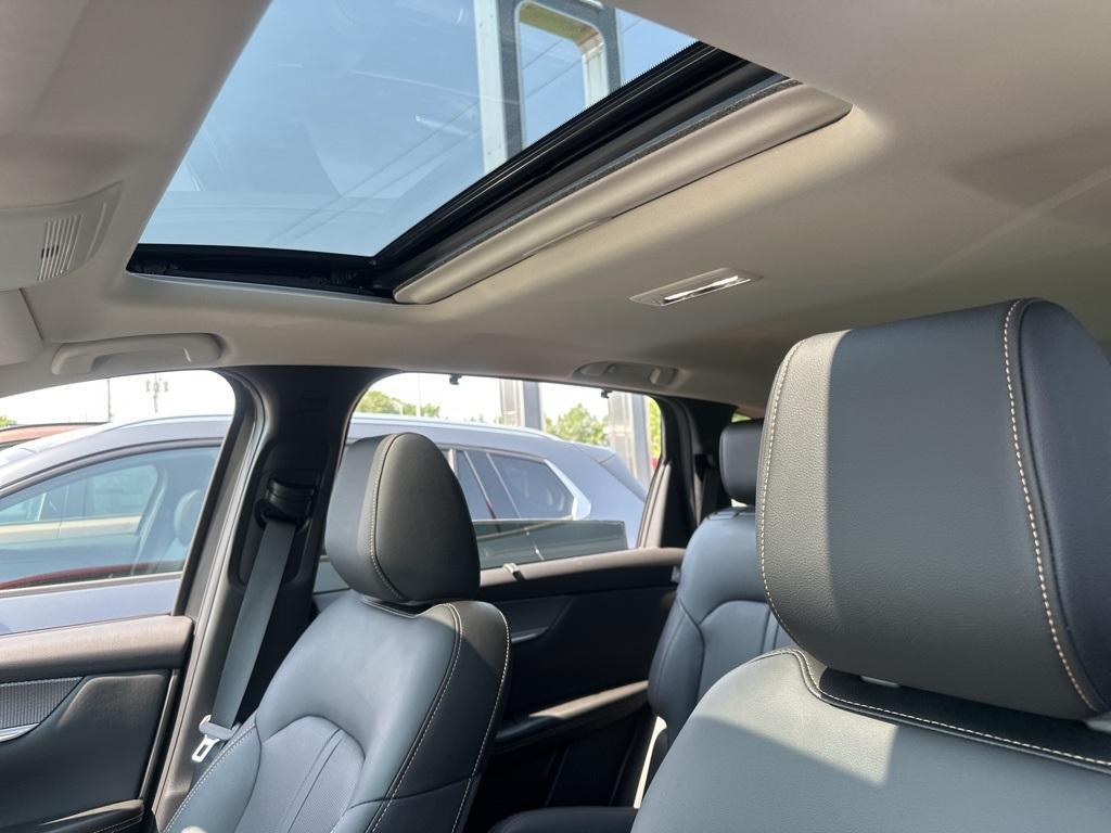 new 2025 Mazda CX-90 car, priced at $42,140