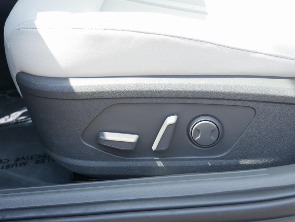 used 2023 Hyundai Sonata car, priced at $18,987