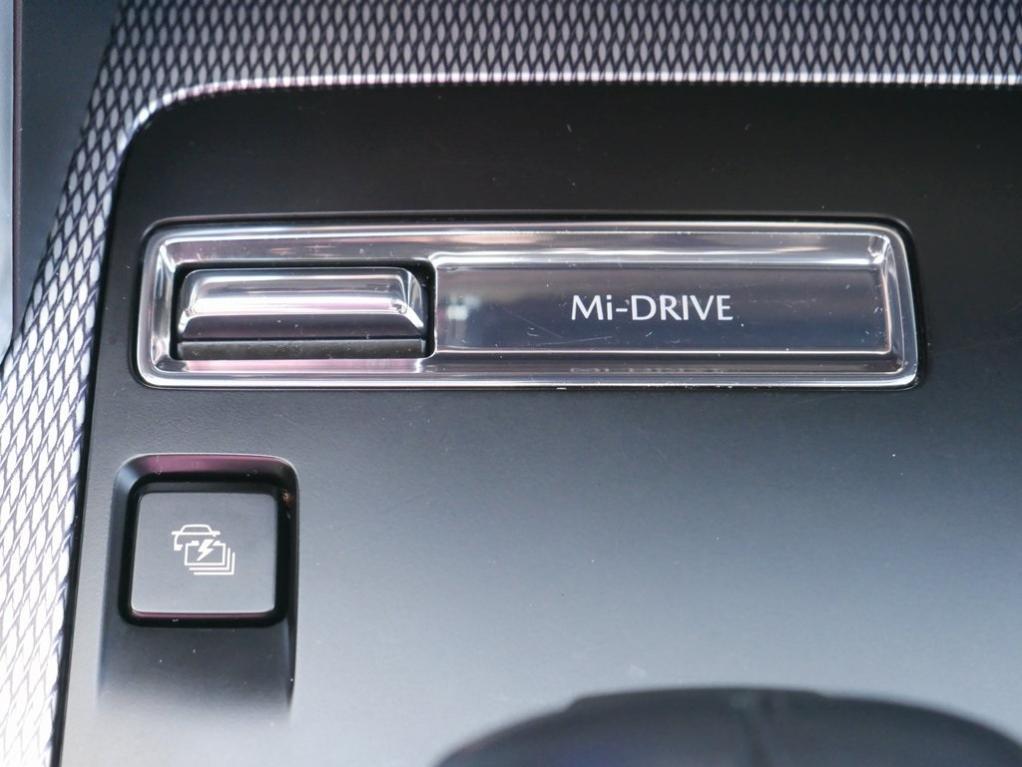 used 2024 Mazda CX-90 car, priced at $43,750