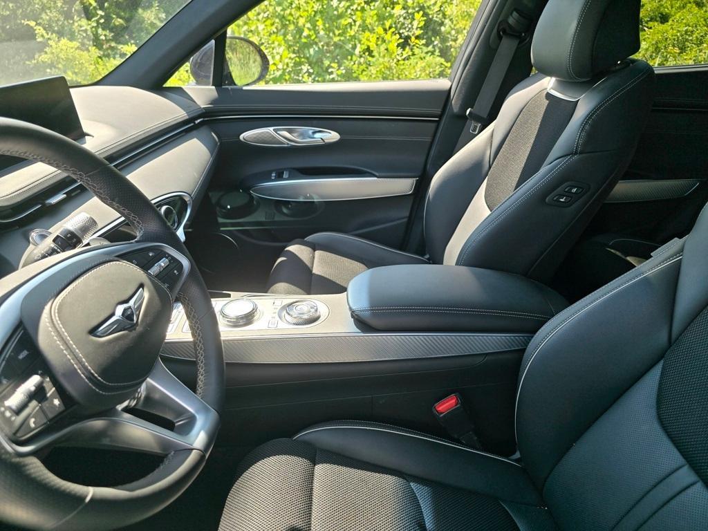used 2023 Genesis GV70 car