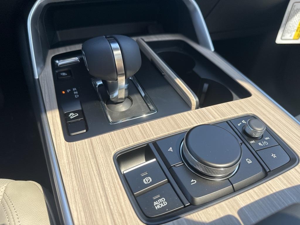 new 2025 Mazda CX-70 PHEV car, priced at $55,191