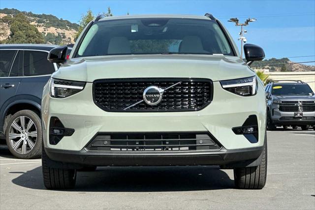 new 2025 Volvo XC40 car, priced at $50,825