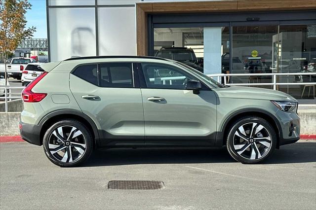 new 2025 Volvo XC40 car, priced at $50,825