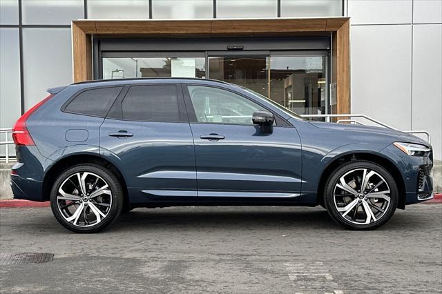 new 2025 Volvo XC60 car, priced at $60,635