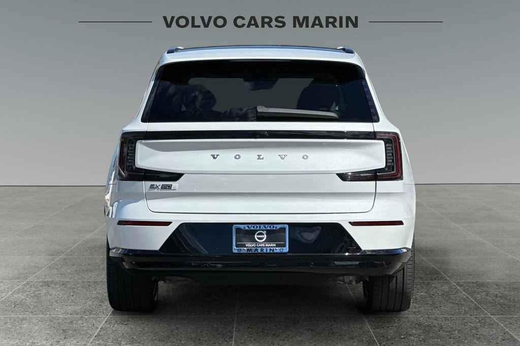 new 2025 Volvo EX90 car, priced at $86,290