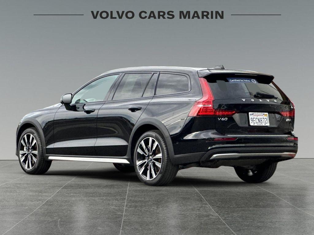 used 2023 Volvo V60 Cross Country car, priced at $41,999