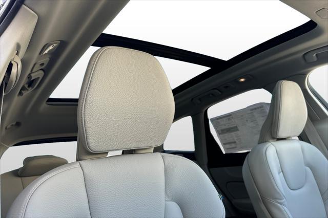 new 2025 Volvo XC60 car, priced at $54,165