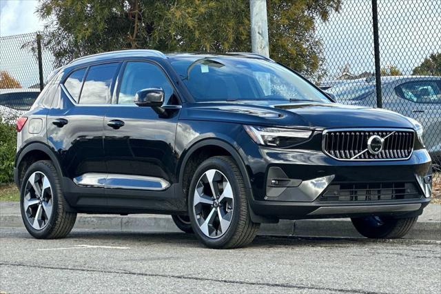 new 2025 Volvo XC40 car, priced at $48,315