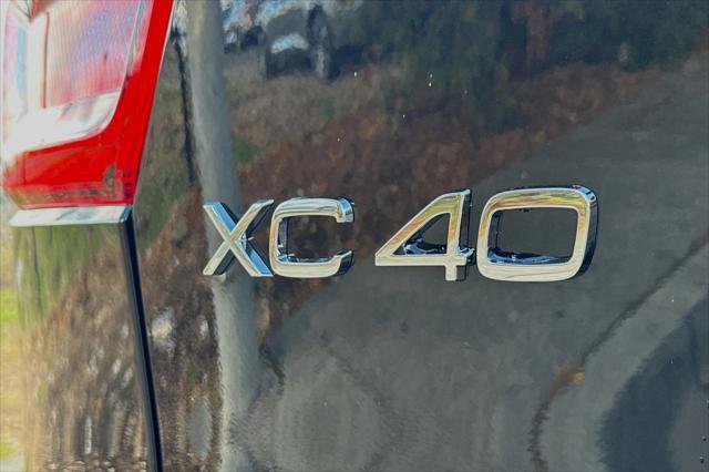 new 2025 Volvo XC40 car, priced at $48,315