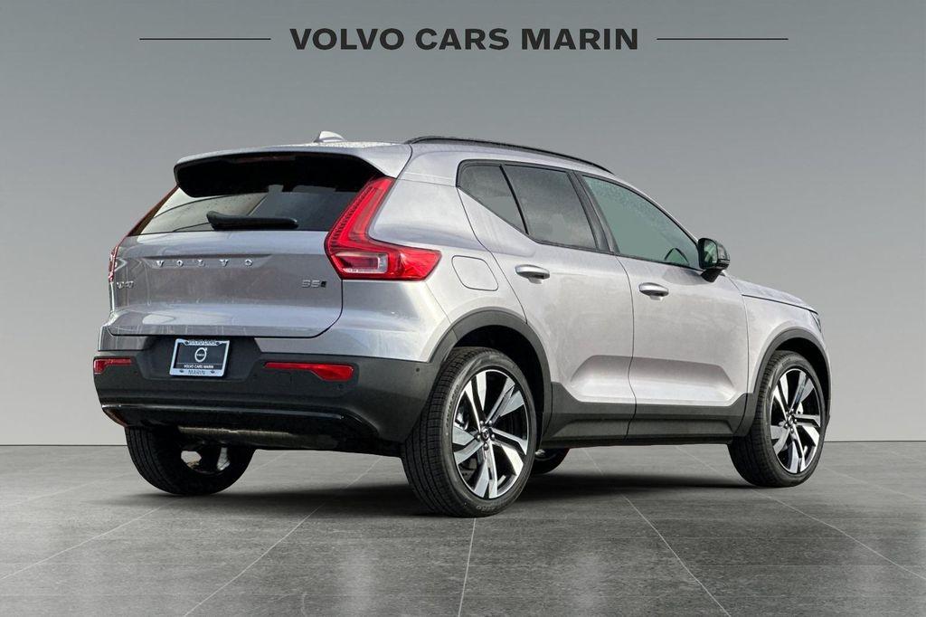 new 2026 Volvo XC40 car, priced at $51,175