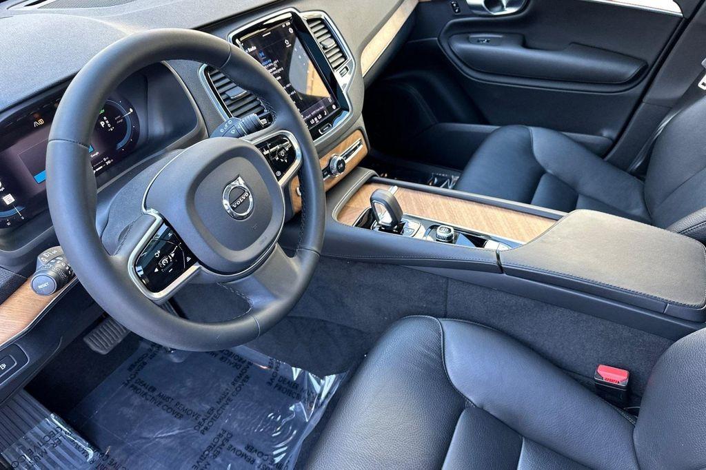 used 2023 Volvo XC90 Recharge Plug-In Hybrid car, priced at $49,999