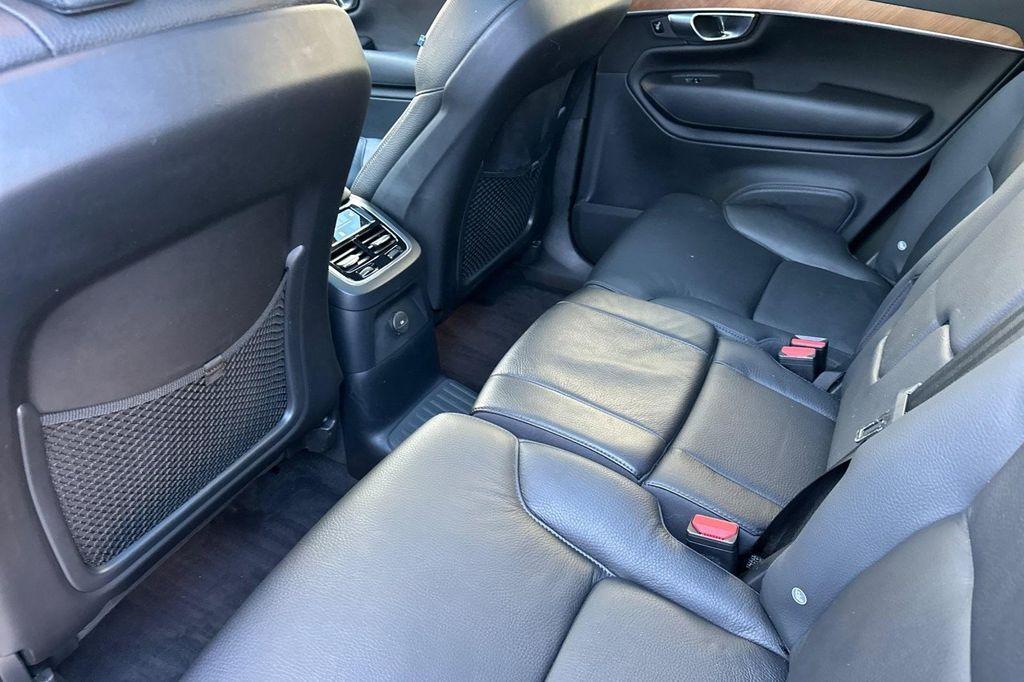 used 2023 Volvo XC90 Recharge Plug-In Hybrid car, priced at $49,999