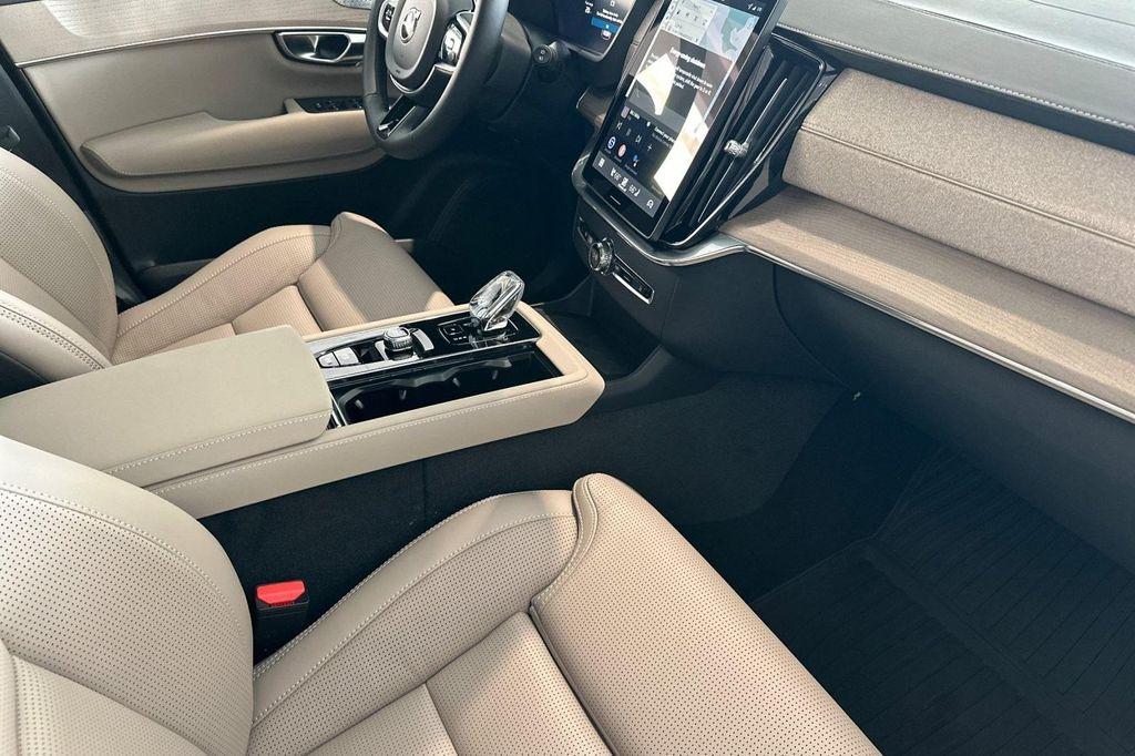 new 2026 Volvo XC90 car, priced at $83,155