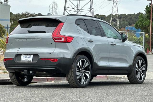 new 2025 Volvo XC40 car, priced at $53,760