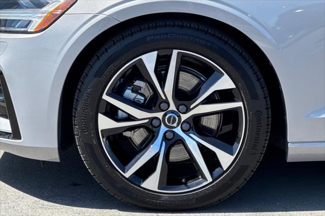 used 2025 Volvo S60 car, priced at $38,400